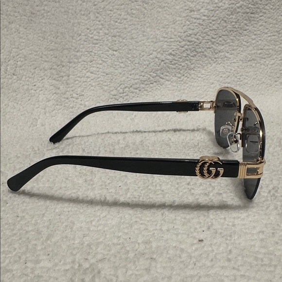 New Fashion Inspired Items (SUNGLASSES)
#30 main image 5
